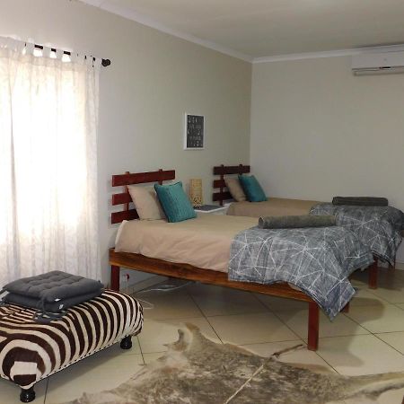 Meteorite Rest Camp Hotel Grootfontein Exterior photo